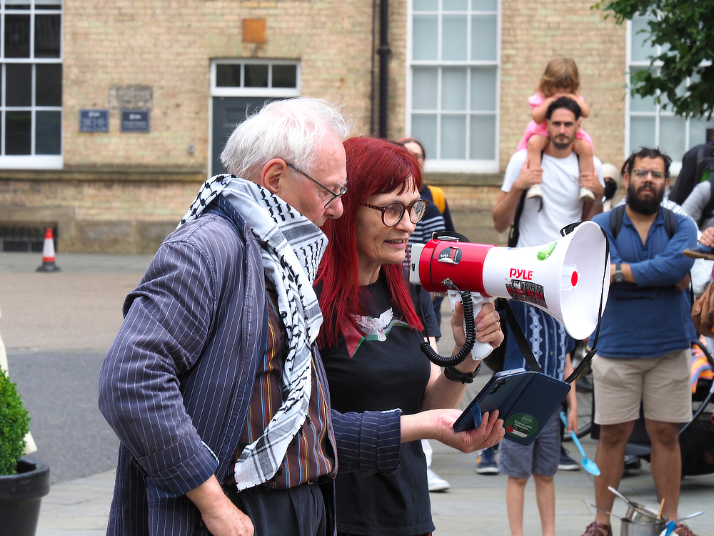 shtos of the pro Palestine demo